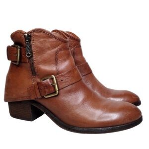 Donald J. Pliner VTG Dalis Leather Hooded Boho Riding Ankle Boots